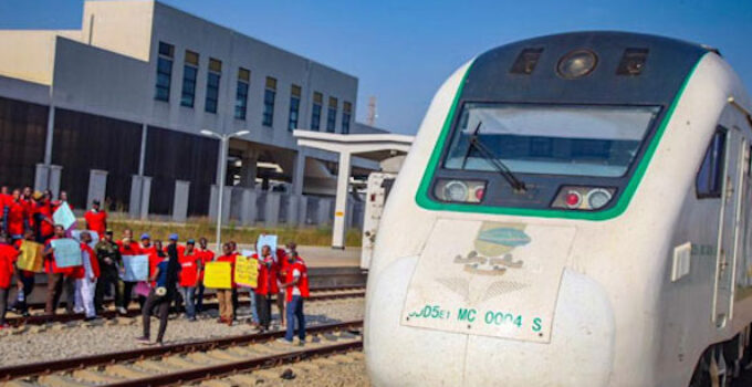 Railway Workers Postpone Planned Strike to Collaborate with Opeifa