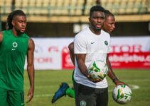 Joseph Yobo Advises Caution as Super Eagles Gear Up for Challenging AFCON Group Stage