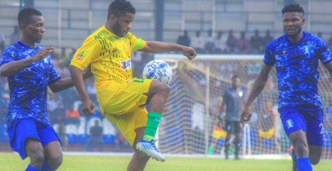 NPFL Roundup: Shooting Stars' Unbeaten Streak Halted, Bendel Insurance Defeats Enyimba