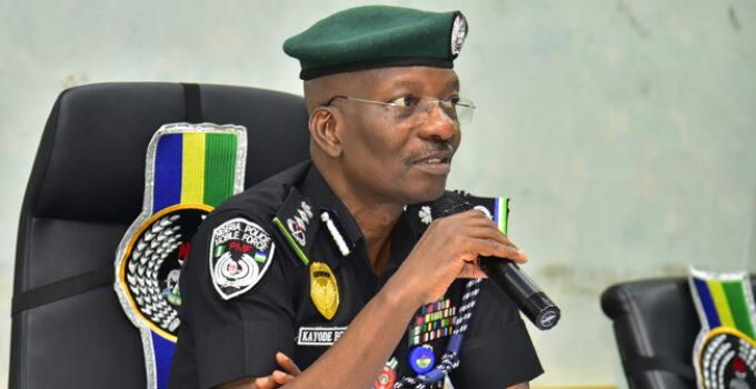 Nigeria's Police Chief Prohibits Officers in Civilians from Carrying Rifles