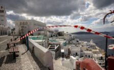 Rattled by Consecutive Earthquakes | eKathimerini.com