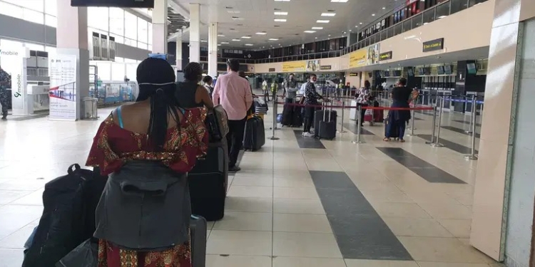 Saudi Arabia Enforces Tougher Visa Regulations for Nigeria and 13 Other Countries
