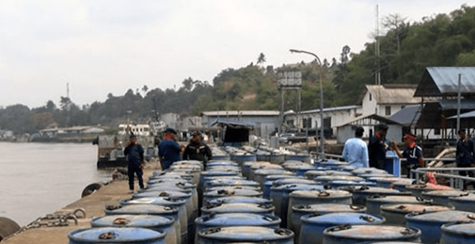 Navy Seizes Vessel Transporting 4,200 Liters of Stolen Fuel in Akwa Ibom