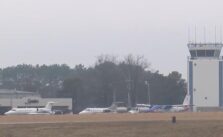 15-Year-Old Boy Armed with AR-Style Rifle Takes Over Arkansas Airport, Seeks Plane
