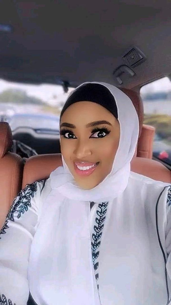 270e180e 9dc7 4320 ba95 2ec6e7b6af7d Eid el-Fitr: Betta Edu Calls For Peace,Love And a United Nigeria