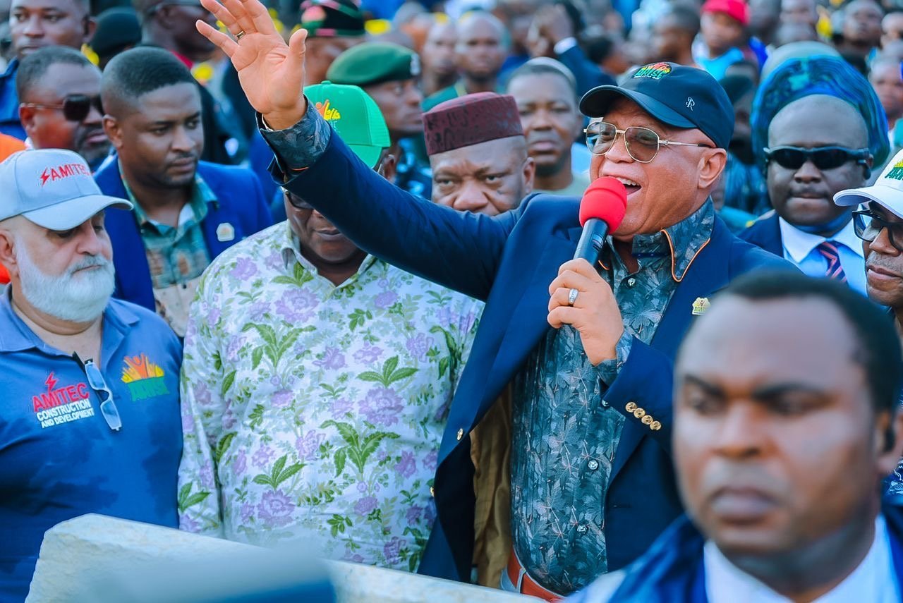 c5841991 6e55 4a9a 8eec 70335b9ae67a Gov Eno Inaugurates 23.25km Road Project In Oruk Anam LGA