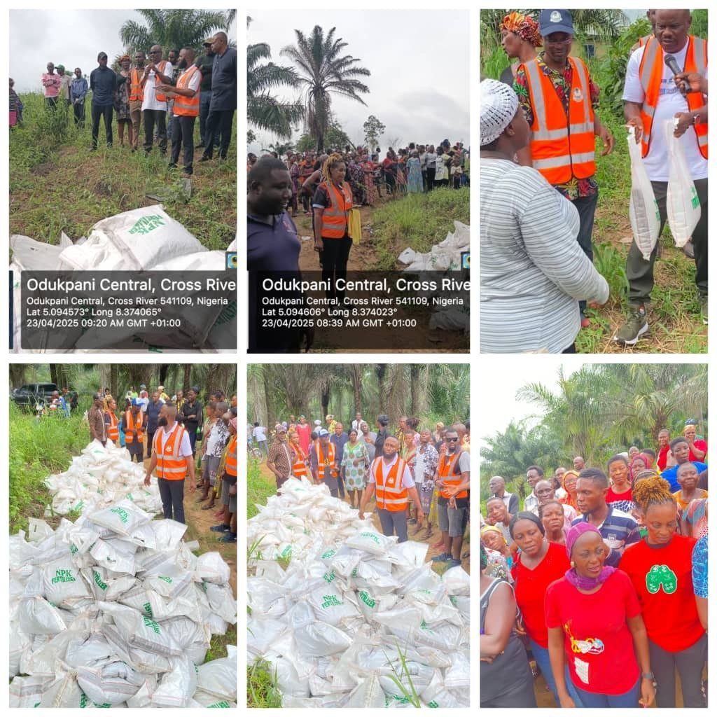 5edab693 cb49 495a a49e becfb9b94e1a Rep. Akiba Distributes Fertilizer to Bacoco Farmers, Restates Commitment to Supporting Livelihoods