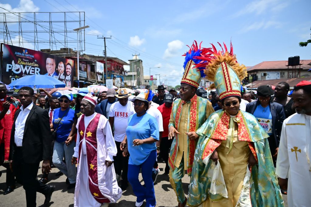 Cross River Hosts Maiden Carnival Parade of Thanksgiving and Festival of Praise (Photos)