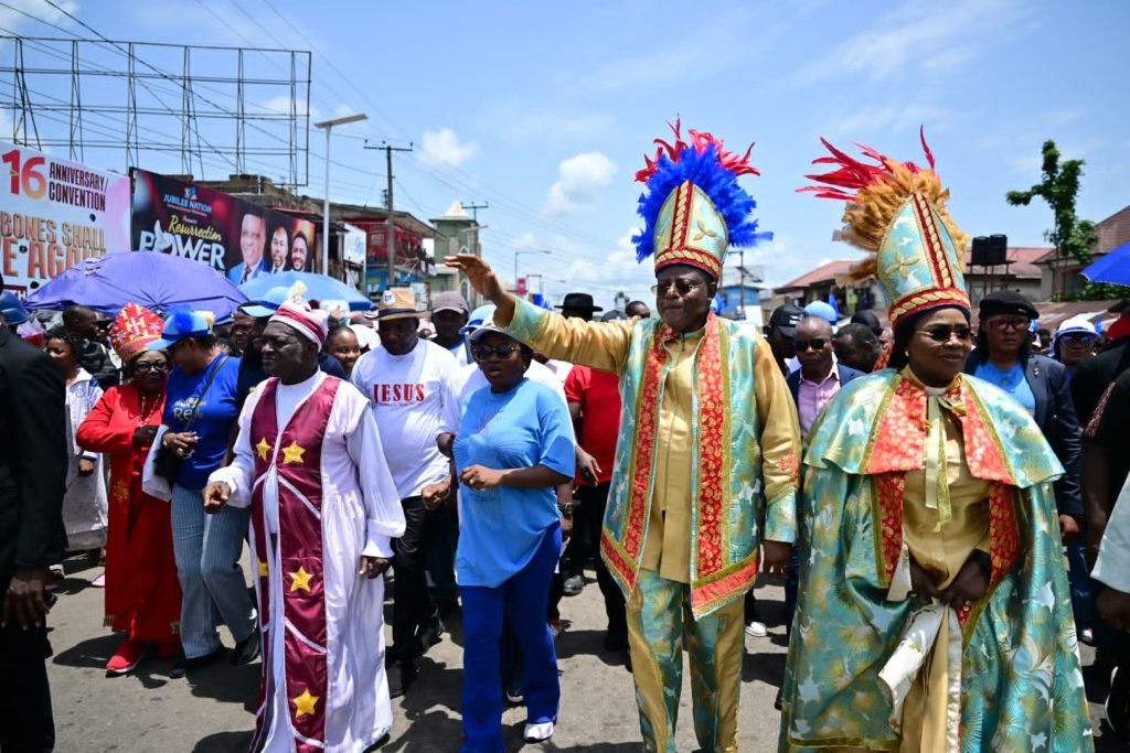 Cross River Hosts Maiden Carnival Parade of Thanksgiving and Festival of Praise (Photos)