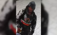 Man steals $6k in jewelry in Cielo Vista Mall