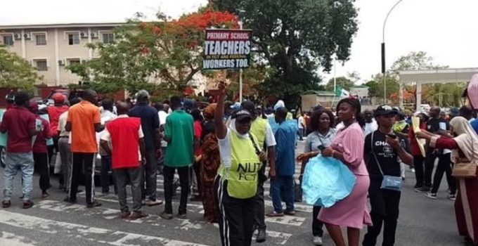 Labour shuts down Wike’s office over N70,000 minimum wage