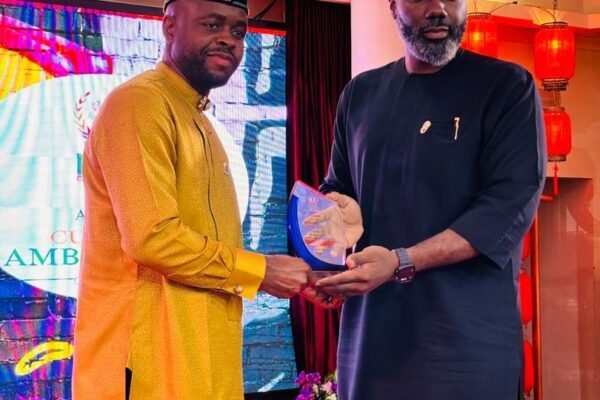 a0ecaca2 bdf9 4a19 8b03 8456ff9d26bc Gov Eno Bags Prestigious Cultural Ambassador Award
