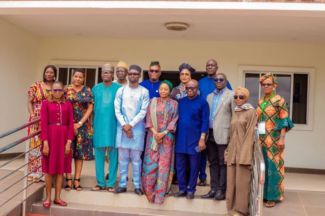 ac1bb9e6 6a7c 4159 a4f4 b652a5269fd4 UBEC Boss Lauds Akwa Ibom on Model School, Commits to More Partnership
