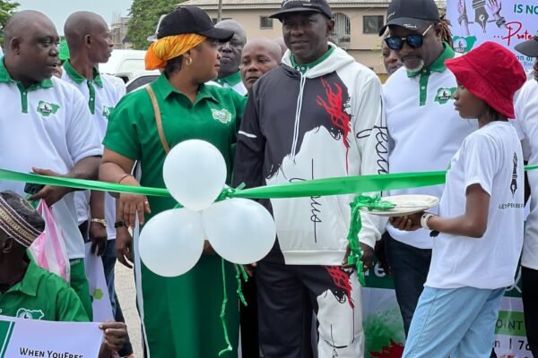 e9cfe0e2 71b4 4dee a3a9 63c34ccb1d20 WPFD: Journalists Paint Calabar White and Green, as Gill Decries Early Politicking in C’River