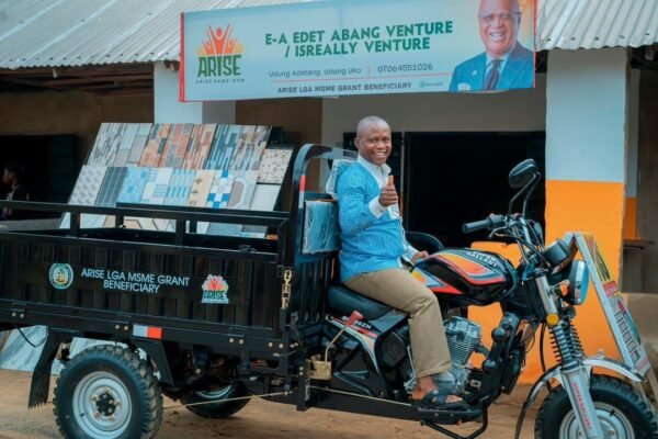 e2ca7f6b 6e2b 483b 806c 43a174099eaf Gov. Eno Takes ARISE MSME LGA Grant to Oron Federal Constituency