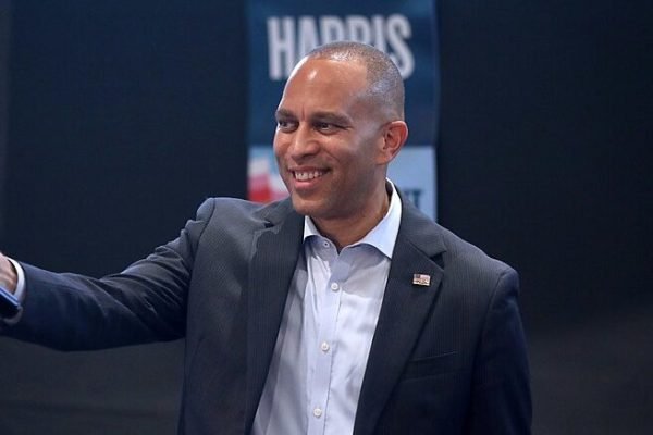 Epstein files debate splits democratic party messaging efforts