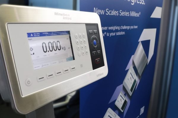 Minebea Intec unveils advanced MiNexx weighing indicators and floor scale