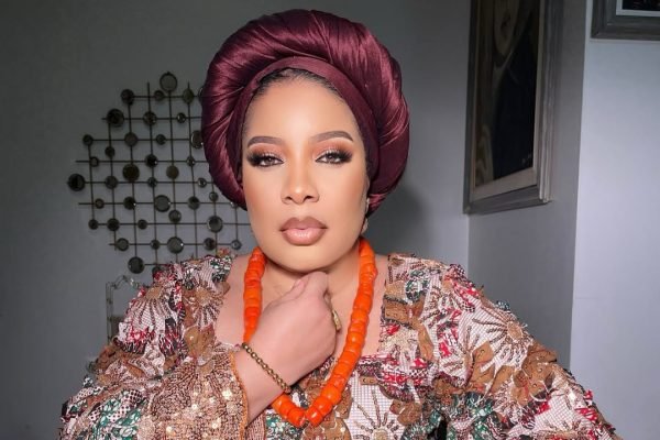 Leave me alone, Actress Monalisa Chinda fumes at organic cream vendors approaching her for ads