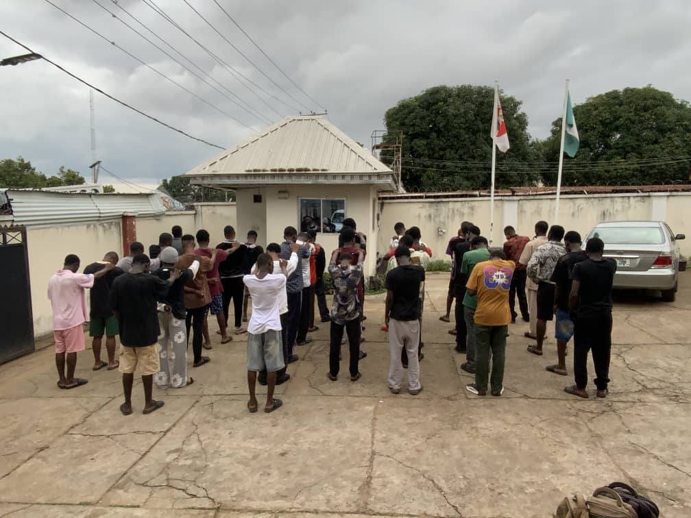 EFCC Arrests 37 Suspected Internet Fraudsters in Taraba State