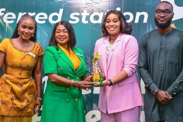 97a8be64 de5e 4b6a be07 70cfce6fe9bd Lady Obareki Bags Amazon of the Niger Delta Award