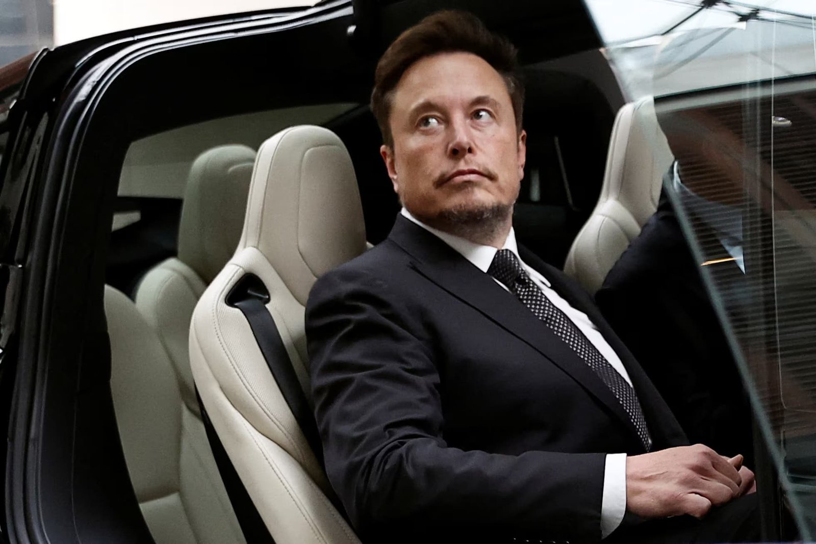 elon musk net worth Musk denies report claiming SpaceX is raising funds at $800bn