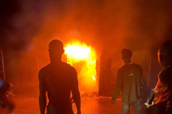 Man sets woman ablaze after failed relationship in Ibadan