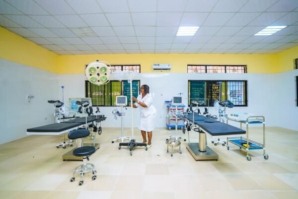 7812bdbe 29b6 427c 9d51 41924590d3c4 Gov. Eno Inaugurates General Hospital, 2.2km Access Road in Ikot Akpan Nkuk