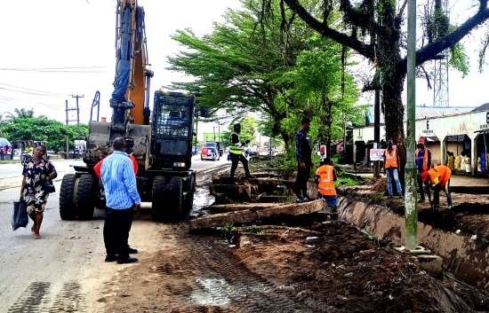 CUDA 1 CUDA Begins Works on Erosion Sites in 8 Miles, Warns Residents