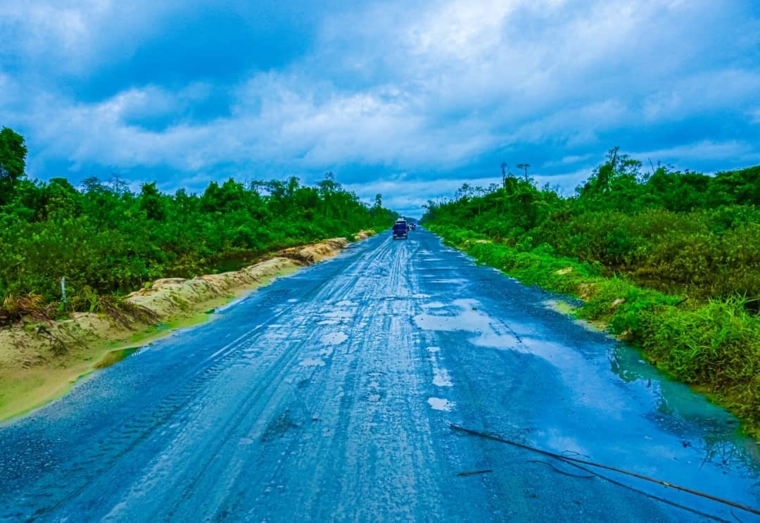 IMG 2012 Business: Civil Service jobs may soon become poverty alleviation programme