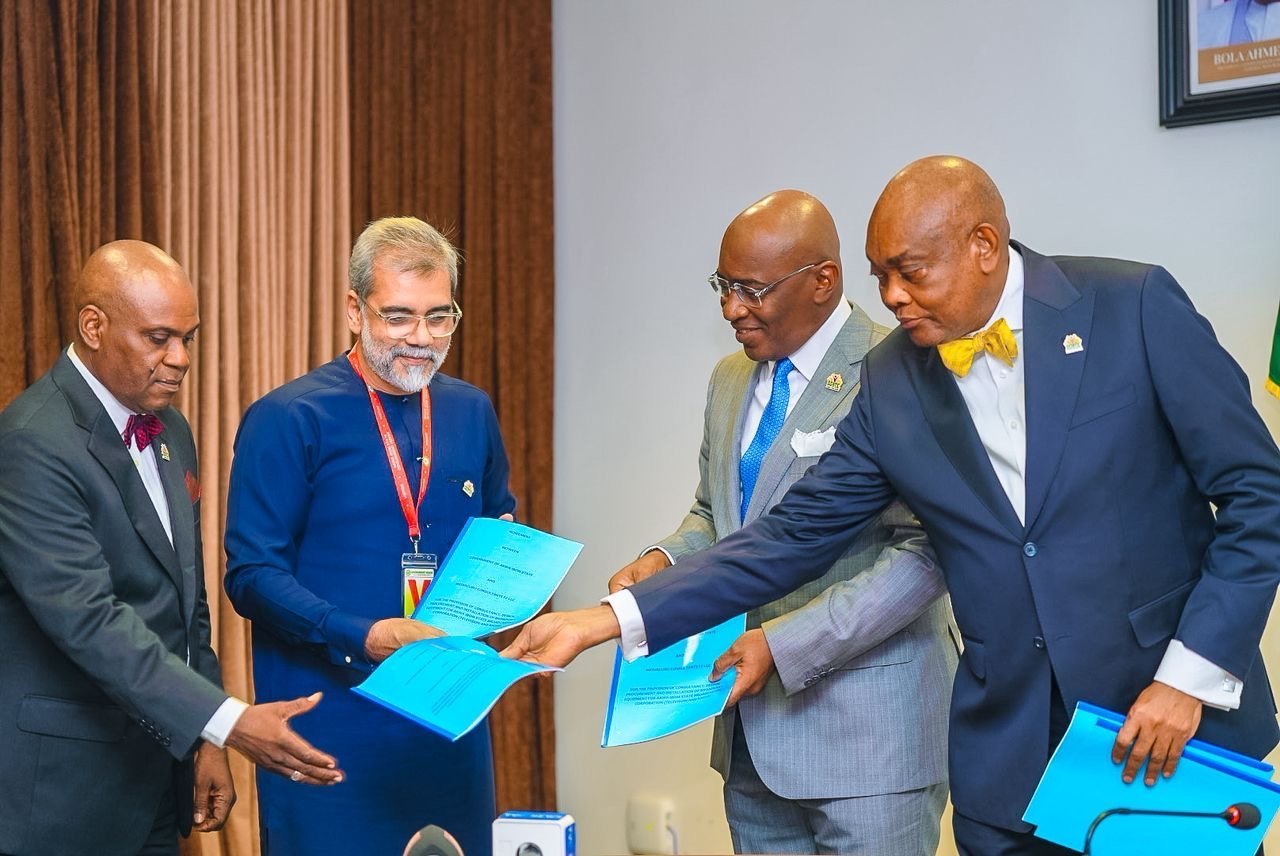 c6cf7639 1d17 4479 82e5 2f9d71ad26bf Gov. Eno Seals Deal With Dubai Media Guru to Transform AKBC