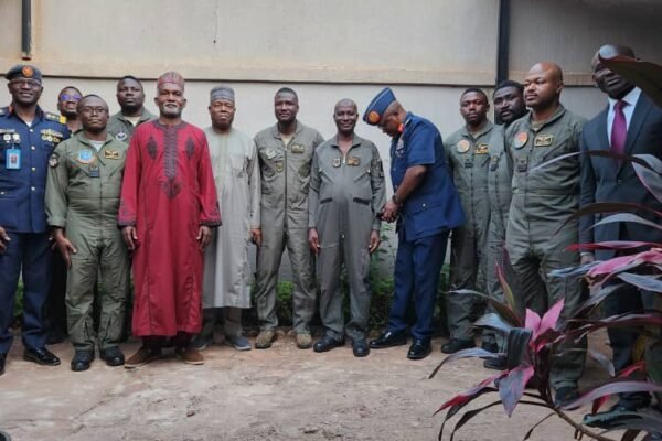 11 detained nigerian soldiers Burkina Faso releases 11 Nigerian soldiers, NAF aircraft