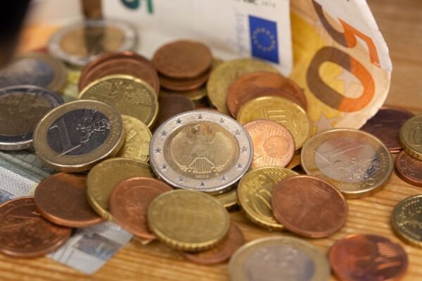 German Coins Tariff-hit German exports to the US decline sharply, analysis finds