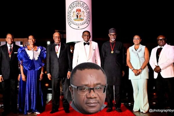 orok duke past governors Orok Duke lauds Governor Otu for honouring ex-governors