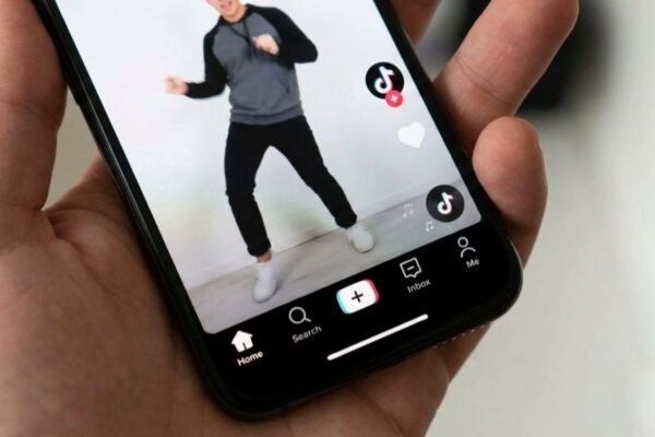 tiktok 2 TikTok surpasses YouTube and Instagram as most preferred news platform for young Americans