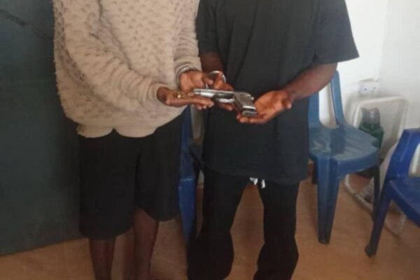 586ee5c5 b46f 4610 8a0b 5734fa6e5c15 Two in Police Net, English-Made Pistol, Nine Rounds of Live Ammunition Recovered