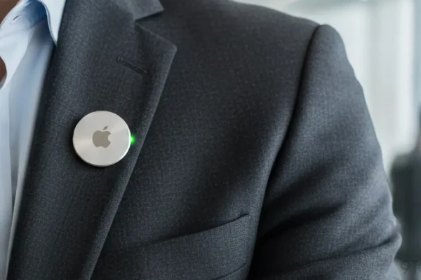 Apple AI wearable brooch Apple to launch first AI wearable device similar to AirTag-sized brooch with dual cameras and 3 microphones in 2027