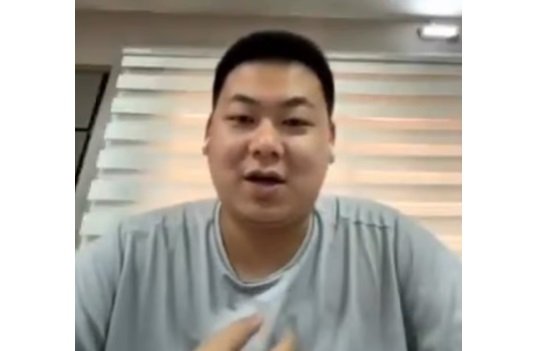 Asian man Asian man reveals how Nigeria Police Complaint Unit helped him recover N150,000 extorted from him by police officer