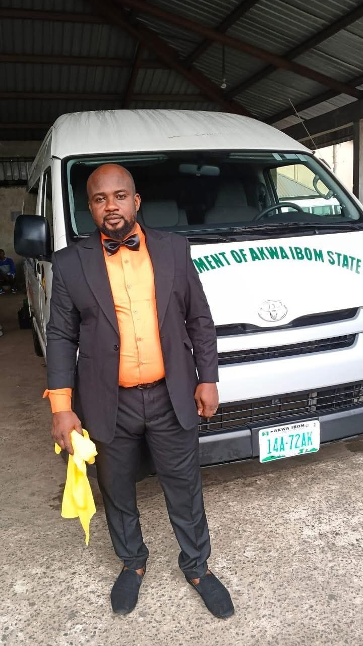 IMG 2422 The Man in The Black Suit, Mr Edwin of AKTC…A True Story That Touched My Soul