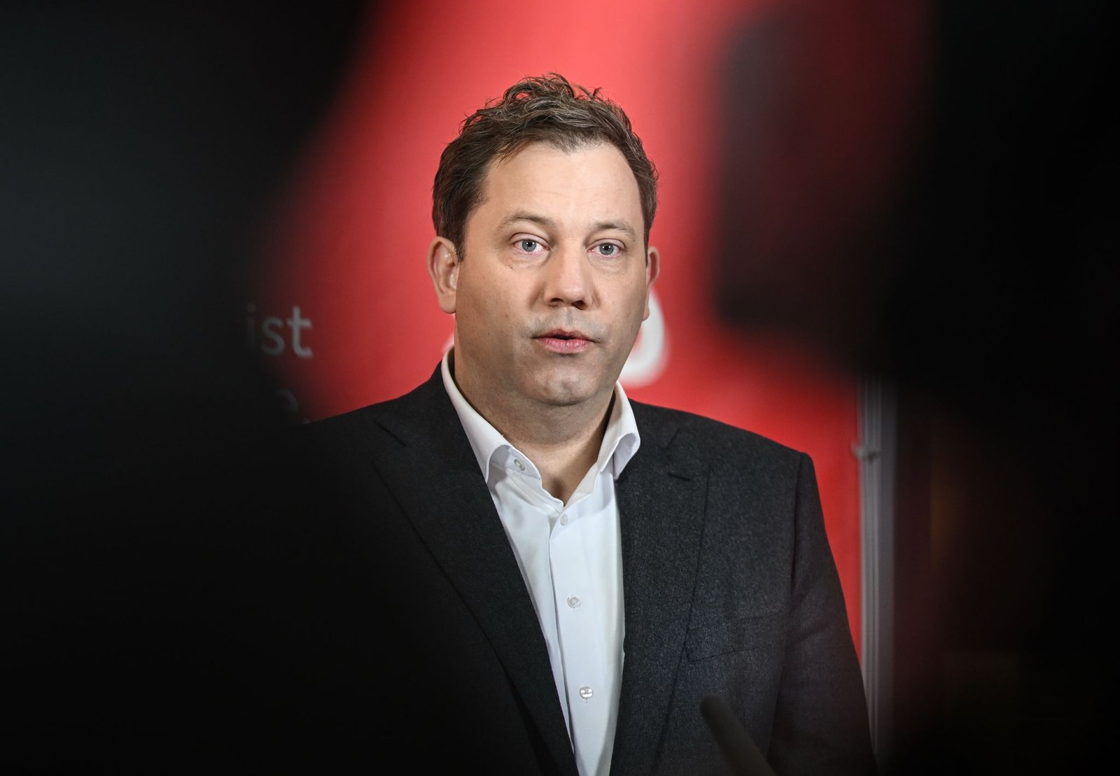 Lars Klingbeil German vice chancellor says Greenland's future not for US to decide