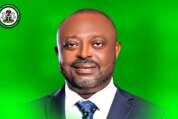 yibala inyang 2 Yakurr Chairman delivers ₦10m, bags of rice to 13 council wards