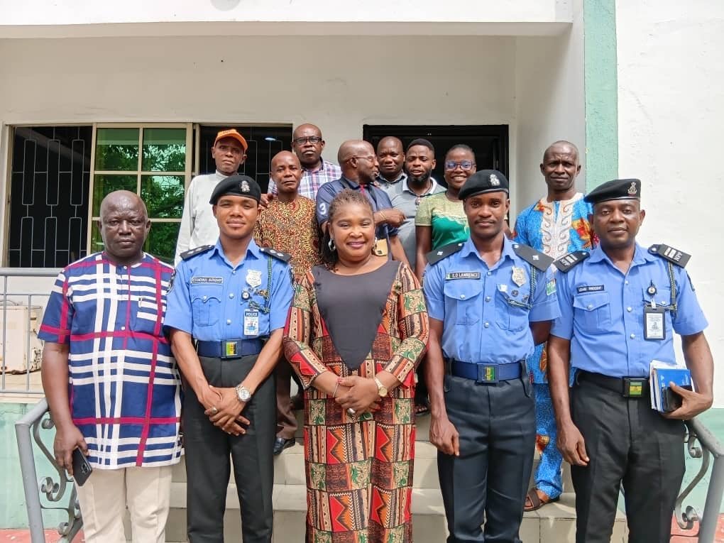 57d8e6c6 fefb 4bf0 8e32 86521947545a C'River Police Command, Journalists Forge Partnership for Accurate Information