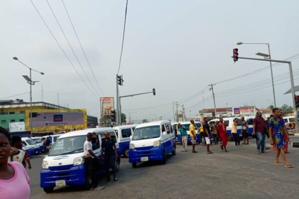 c682a507 ec84 4fbf a74c ec408e8afdec Calabar Mini-Bus Drivers’ Protest: Cross River Suspends All Taxation, Enforcement Activities