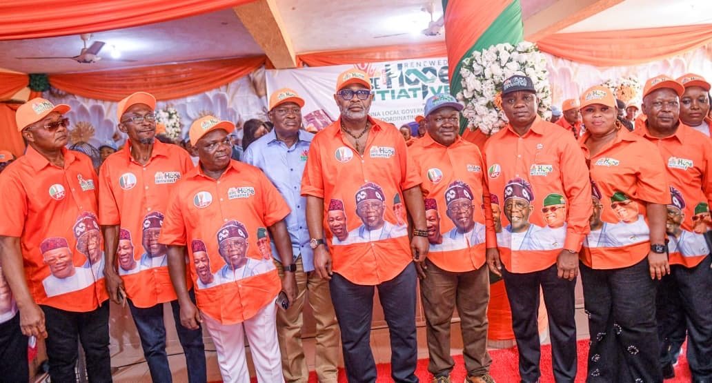 80a5f007 8153 4735 bea9 50d74985c0dc ARISE With Renewed Hope Initiative Train Arrives Onna, Intensifies Outreach for Tinubu, Eno, Akpabio’s re-election
