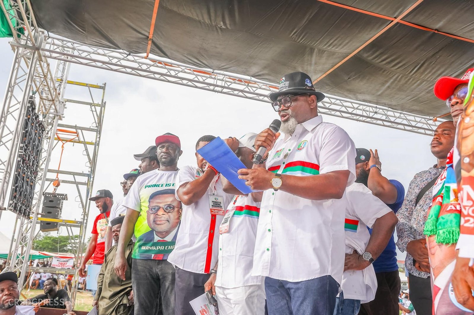 Emmanuel Ironbar APC mega rally Prince Is Coming Again: Ironbar Rallies Support for Otu's 2nd Term