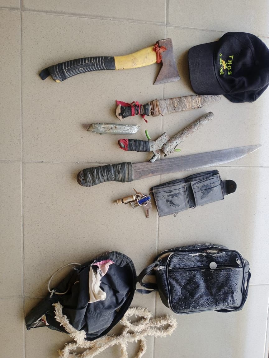 Police Fiream Machete Police Arrest 26-Year-Old Robbery Suspect, Recover Firearm in Calabar
