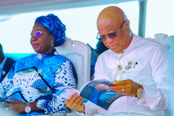 bf754fe9 c025 4771 a4bd d81fe98097ff Gov Eno Eulogises Late Rev Umoren at Funeral