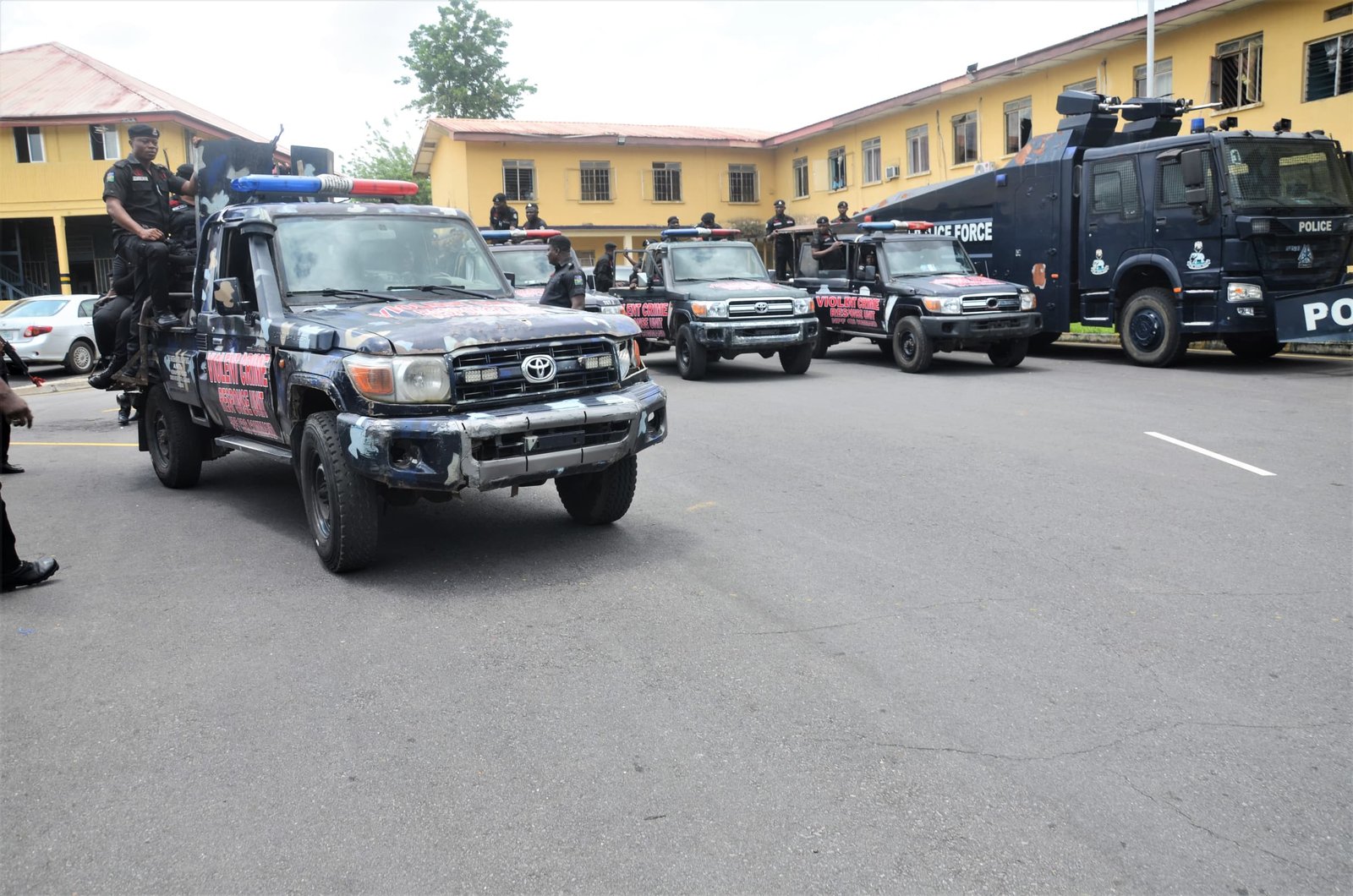 Cross River State Police Violent Crimes Response Unit VCRU 5 C'River CP Afegbua Inaugurates Violent Crimes Response Unit (VCRU), Dissolves Existing Tactical Teams