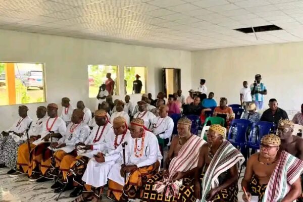 Ugep and Idomi Leaders 8 Ugep, Idomi Leaders Resolve to End Feud as Yakurr Council Boss Brokers Peace Deal
