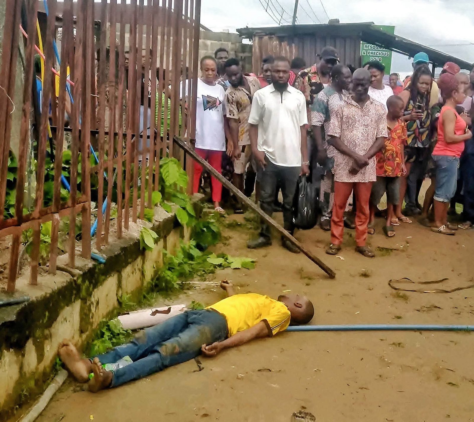Electrician electrocuted while repairing transformer