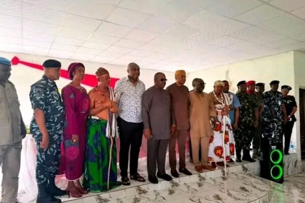 Cross River Govt Convenes Peace Summit with Yakurr Leaders, Eases Curfew Amid Ugep-Idomi Land Dispute